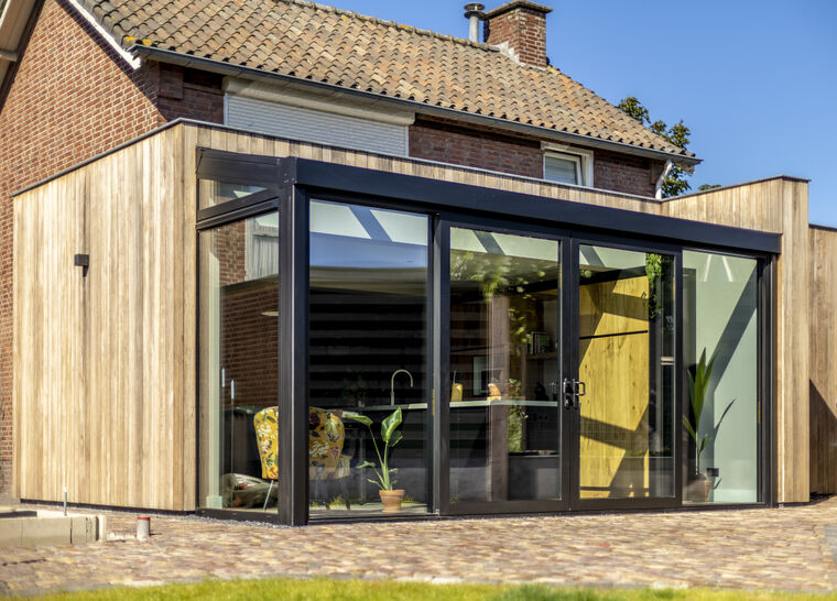 Steellook zit in de details (profielen, roedes en vakverdeling)