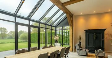 serre met vouwwand of serre met lichtstraat